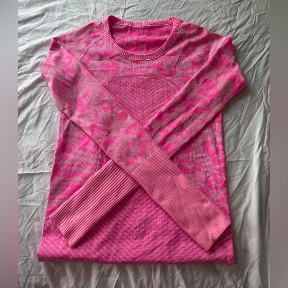 Vintage Lululemon Swiftly Tech - Picture 1 of 6